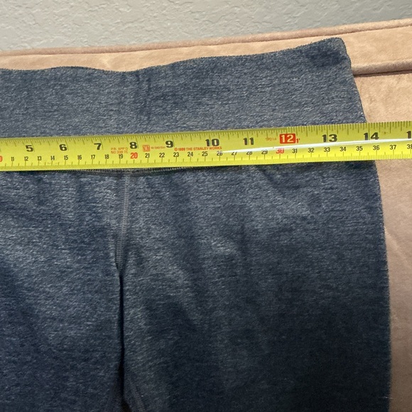 Lululemon Athletica Activewear lot in Black, Gray, Navy, and Pink 6 pieces, - Picture 8 of 16